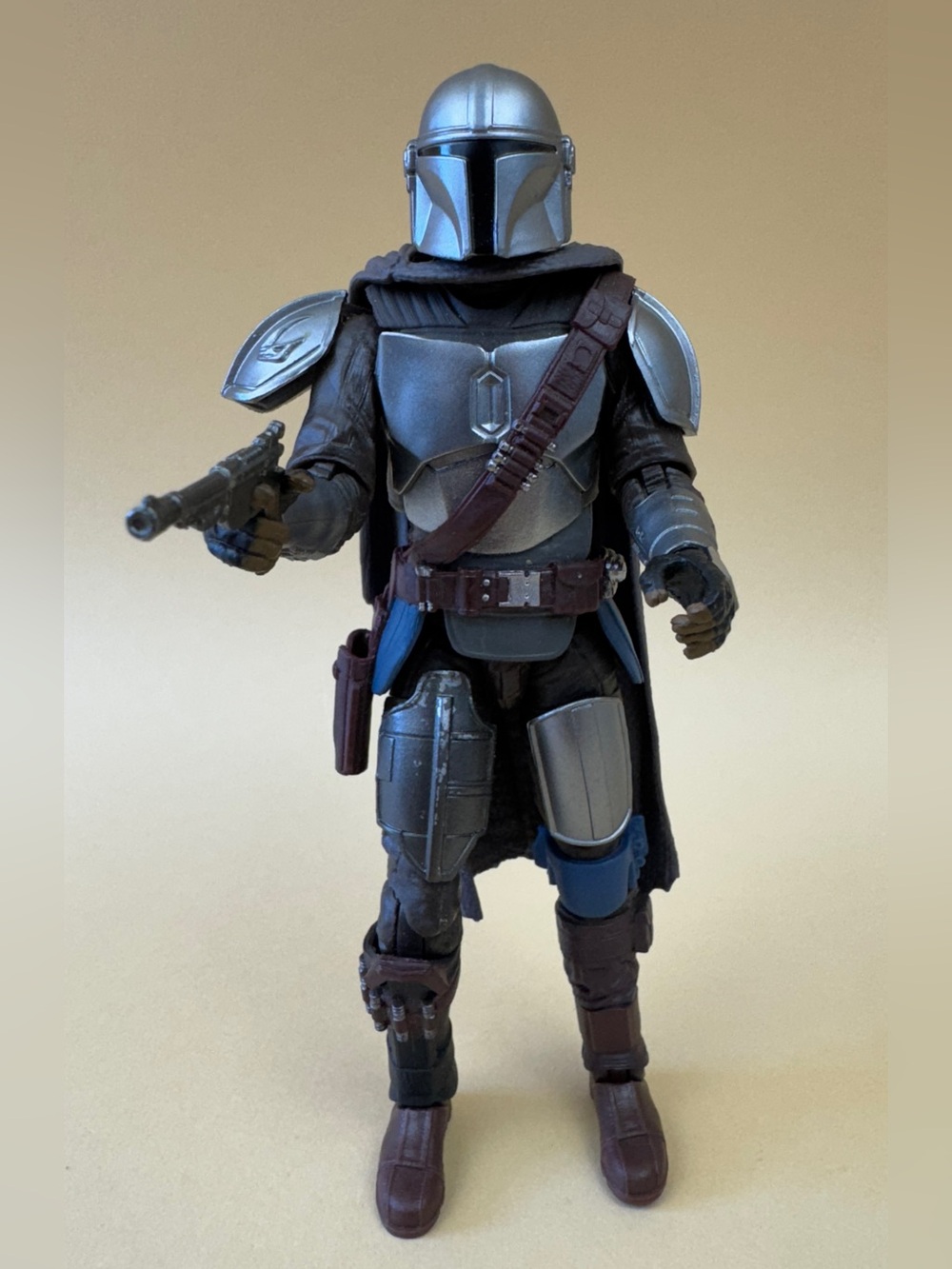 Star Wars Black Series The Mandalorian Beskar Armor F9985 6" Loose Action Figure